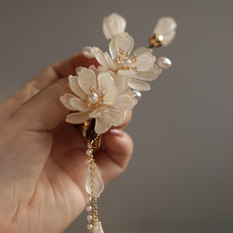 Fermaglio per capelli laterale con nappa di magnolia classica Buddha Stones