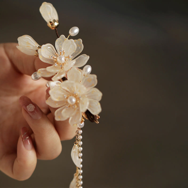Fermaglio per capelli laterale con nappa di magnolia classica Buddha Stones