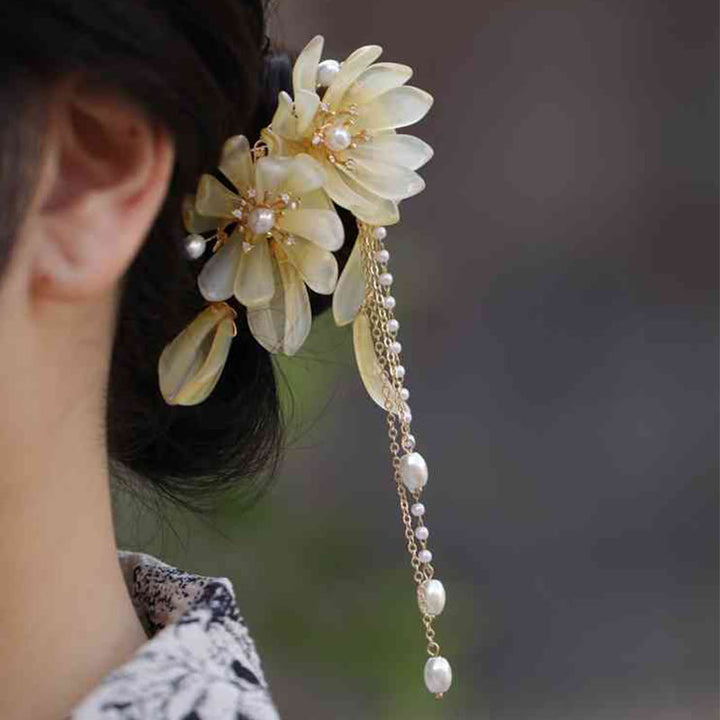 Fermaglio per capelli laterale con nappa di magnolia classica Buddha Stones