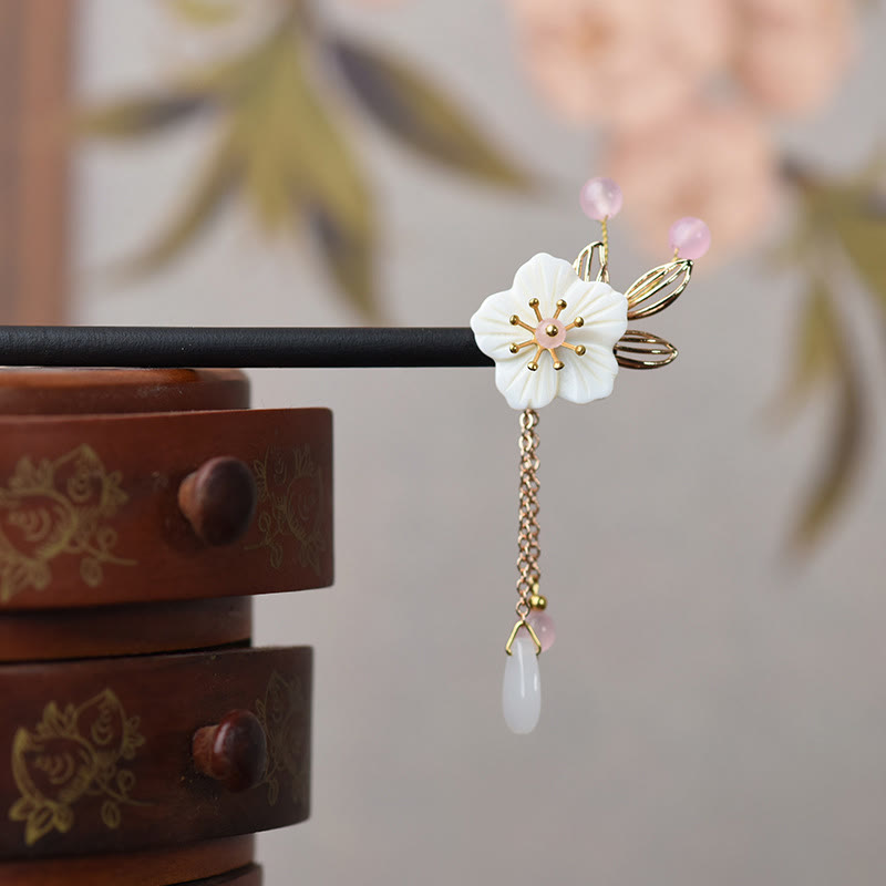 Forcina per capelli in legno con nappa di bauhinia in stile cinese classico Buddha Stones
