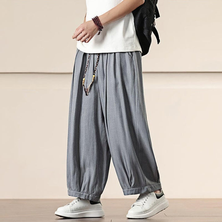 Pantaloni larghi da uomo con coulisse e tasche, tinta unita, modello Buddha Stones Spring - image 9