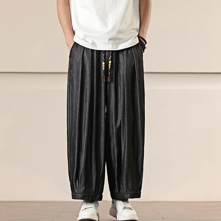 Pantaloni larghi da uomo con coulisse e tasche, tinta unita, modello Buddha Stones Spring - image 3