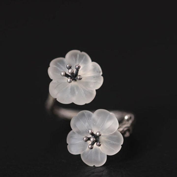 Anello di protezione regolabile con doppio fiore di prugna in cristallo bianco in argento sterling 925 Buddha Stones