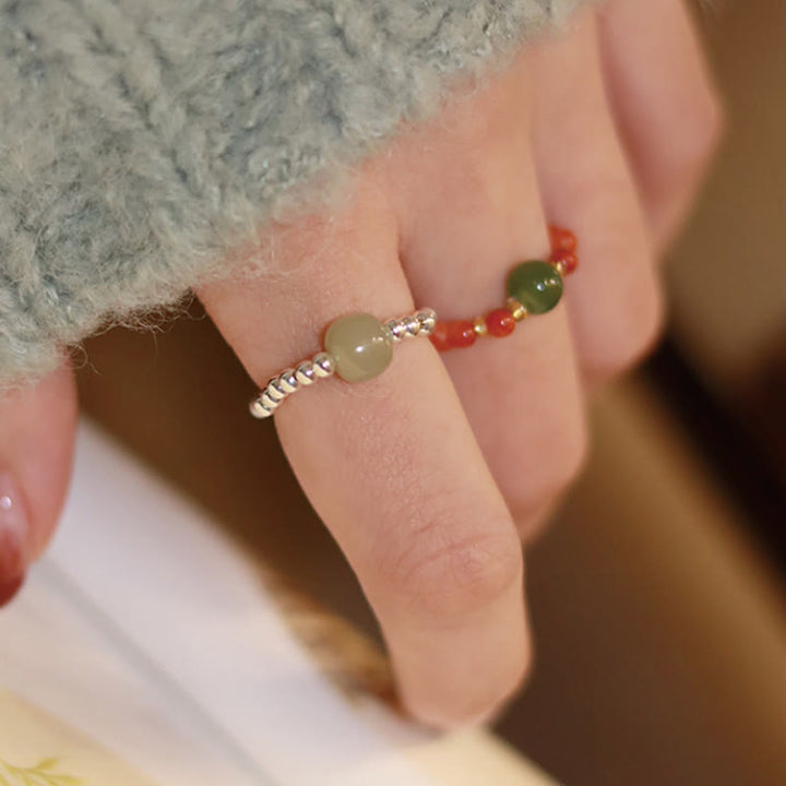 Buddha Stones 925 Sterling Silver Natural Small Hetian Jade Red Agate Pearl Bead Anello elastico della prosperità