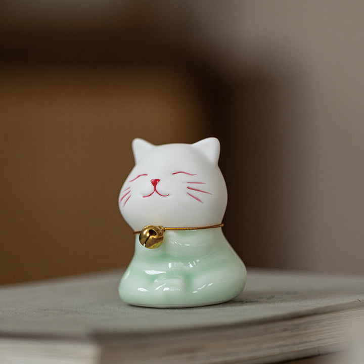 Buddha Stones Mini Lucky Cute Cat Figurina in ceramica verde chiaro bianca Decorazione - image 19
