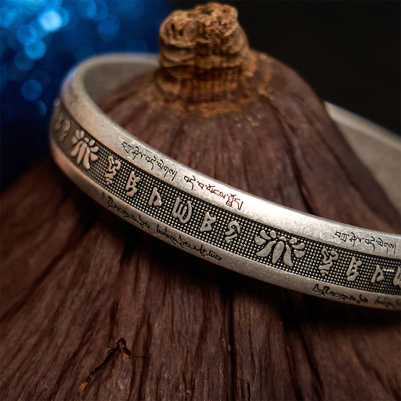 Buddha Stones Om Mani Padme Hum Cuore Sutra Mantra Loto Pace Meditazione Braccialetto Braccialetto