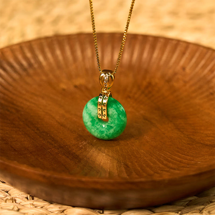 Collana con ciondolo con fibbia della pace in giada ciano Buddha Stones , guarigione e fortuna