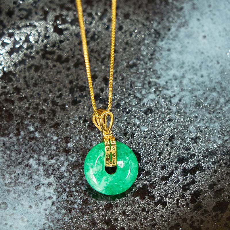 Collana con ciondolo con fibbia della pace in giada ciano Buddha Stones , guarigione e fortuna