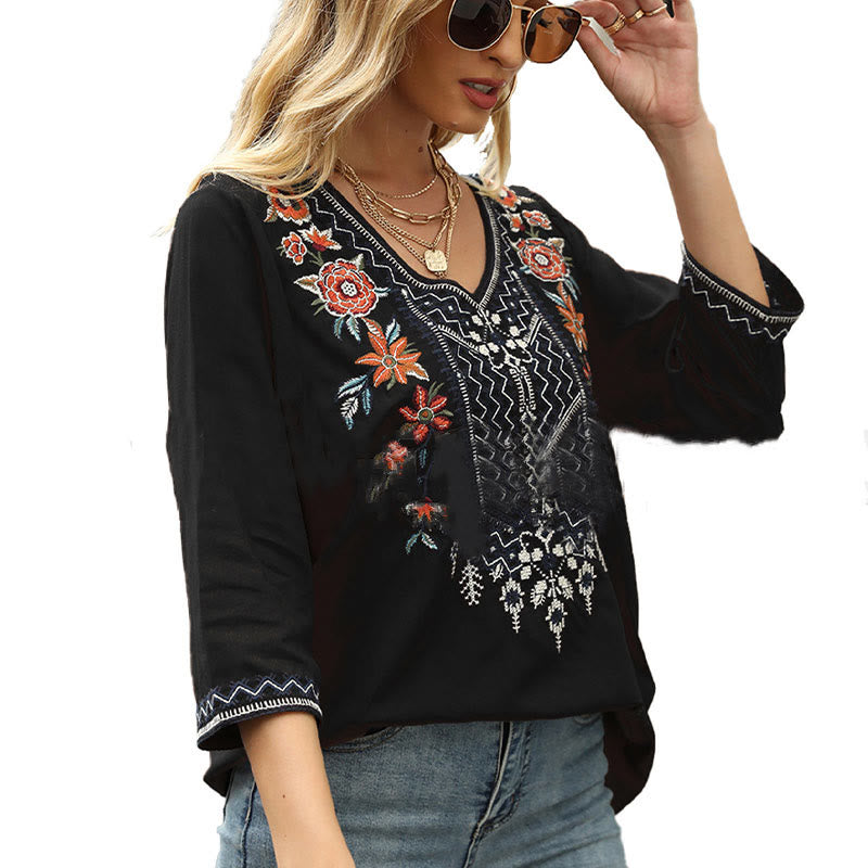 T-shirt da donna con maniche a tre quarti e scollo a V, stampa floreale e ricamo, ideale per la primavera, con motivo Buddha Stones. - image 9