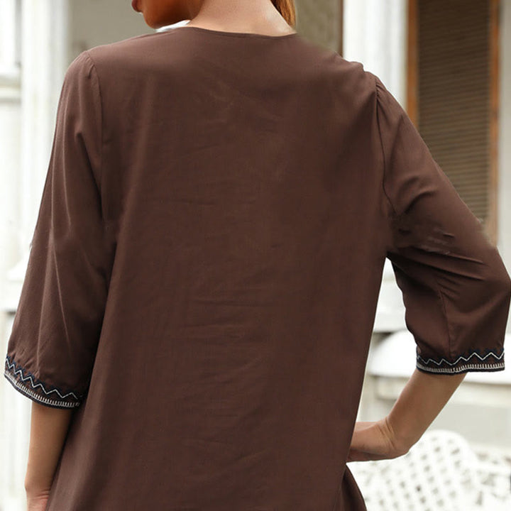 Buddha Stones Primavera Casual Semplice Ricamo Motivo Floreale Design Maniche Tre Quarti Scollo a V Cotone T-Shirt da Donna