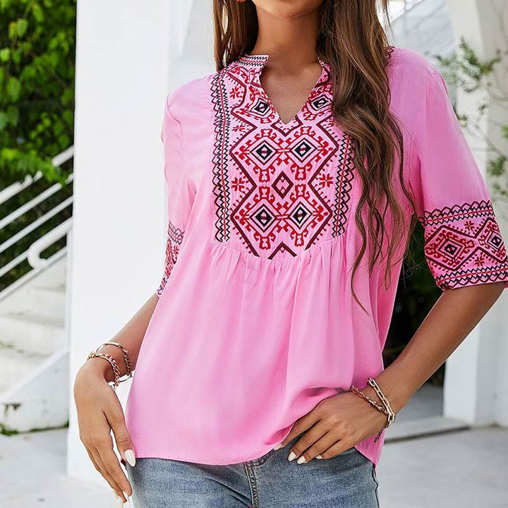 Buddha Stones Summer Boho Ricamo Motivo Floreale Mezza Manica Scollo a V Cotone T-Shirt da Donna