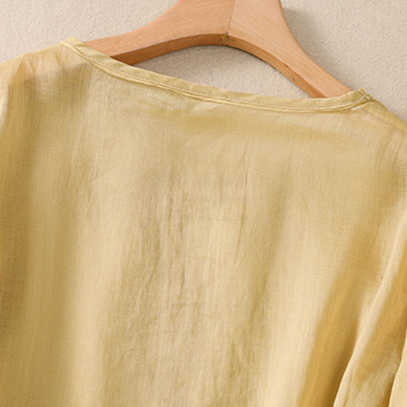T-shirt da donna a maniche corte con scollo rotondo e ricamo floreale a tinta unita Buddha Stones. - image 16