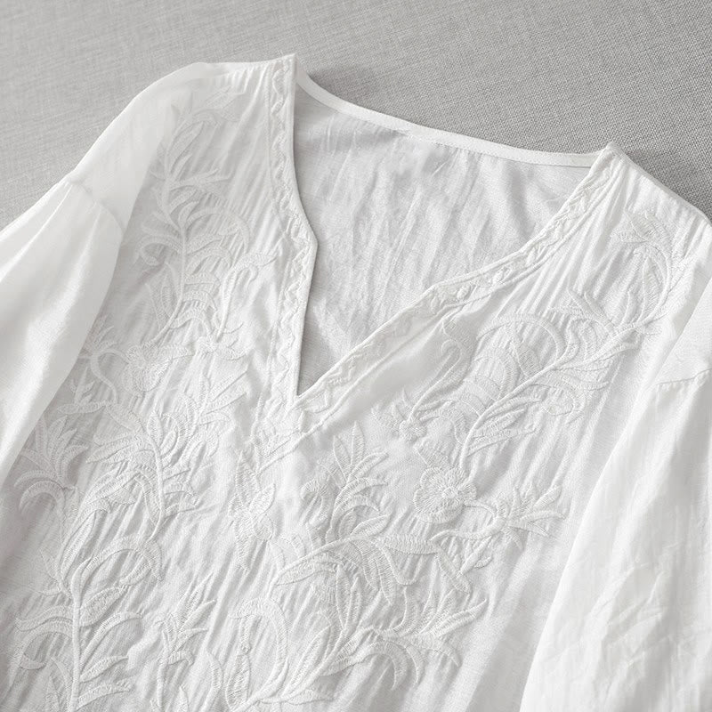 Abito midi estivo con maniche corte, scollo a V, tasche, ricamo a foglia e fiore, colore bianco puro, motivo Buddha Stones - image 2