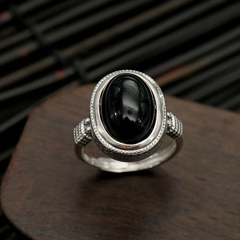 Anello di protezione regolabile in onice nero naturale Buddha Stones