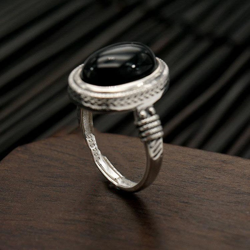 Anello di protezione regolabile in onice nero naturale Buddha Stones