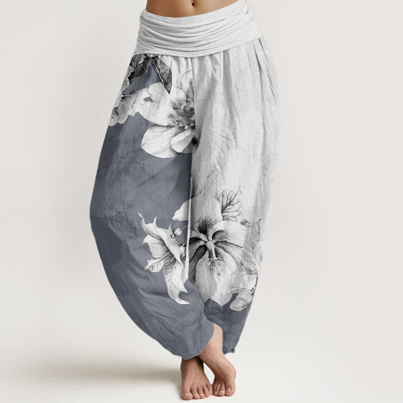 Pantaloni harem da donna con elastico in vita e motivo camelia in cotone Buddha Stones - Gainsboro - US22, UK/AU26, EU54 (6XL) - image 4