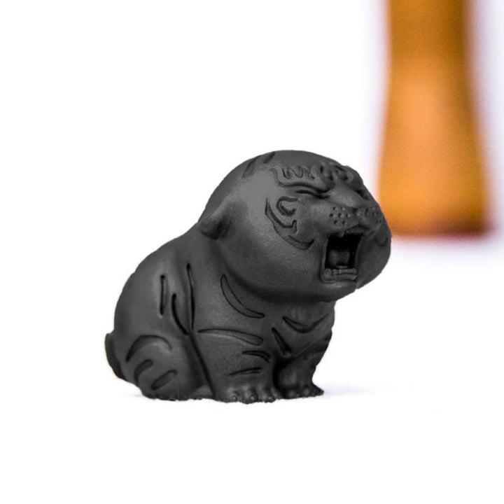 Buddha Stones Mini Carino Tigre Ferro Polvere Ruggine Statua Resina Decorazione Casa