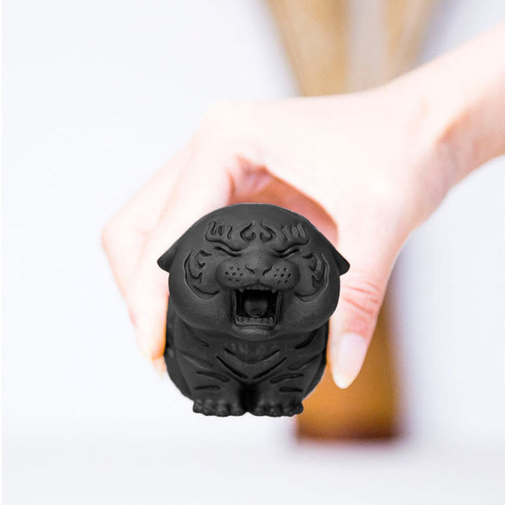 Buddha Stones Mini Carino Tigre Ferro Polvere Ruggine Statua Resina Decorazione Casa