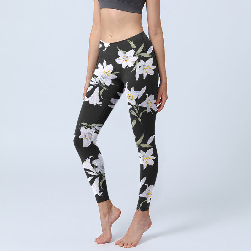 Leggings da palestra con stampa a motivo di foglie di Buddha Stones nero, pantaloni da yoga da donna - Nero - US18, UK/AU22, EU50 (4XL) - image 1