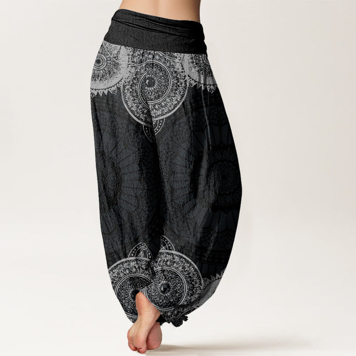 Pantaloni harem da donna con elastico in vita e motivo mandala circolare in cotone con Buddha Stones - image 1