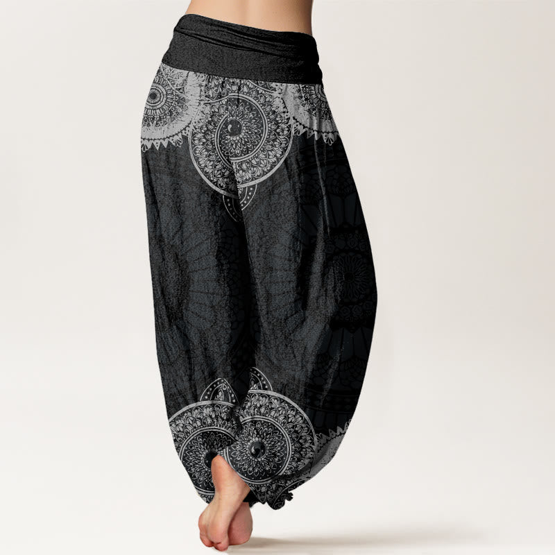 Pantaloni harem da donna con elastico in vita e motivo mandala circolare in cotone con Buddha Stones - image 1