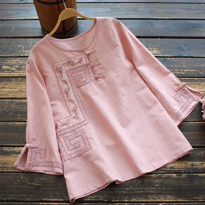 Camicia da donna in cotone e lino con maniche a tre quarti, ricamo Buddha Stones Vine e bottoni a rana - Rosa - US14, UK/AU18, EU46 (4XL) - image 3