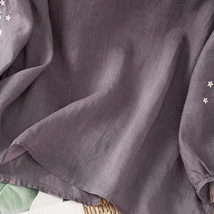 T-shirt da donna in cotone e lino con maniche a tre quarti, scollo rotondo, ricamo di fiori e foglie, motivo Buddha Stones - image 2