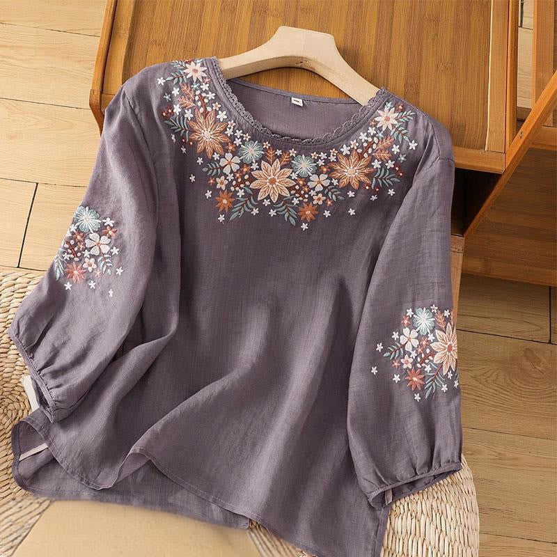 T-shirt da donna in cotone e lino con maniche a tre quarti, scollo rotondo, ricamo di fiori e foglie, motivo Buddha Stones - Viola medio - US12, UK/AU16, EU44 (3XL) - image 0