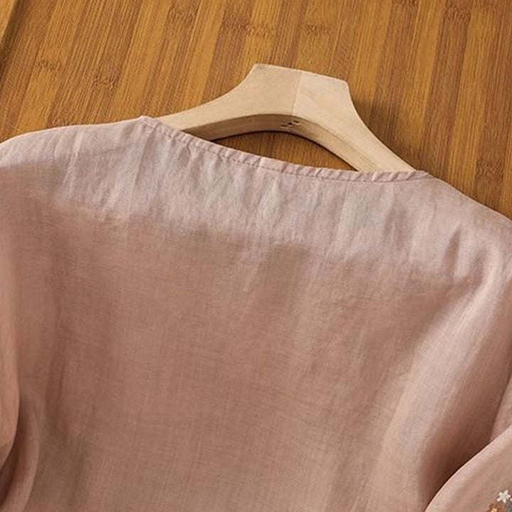 T-shirt da donna in cotone e lino con maniche a tre quarti, scollo rotondo, ricamo di fiori e foglie, motivo Buddha Stones