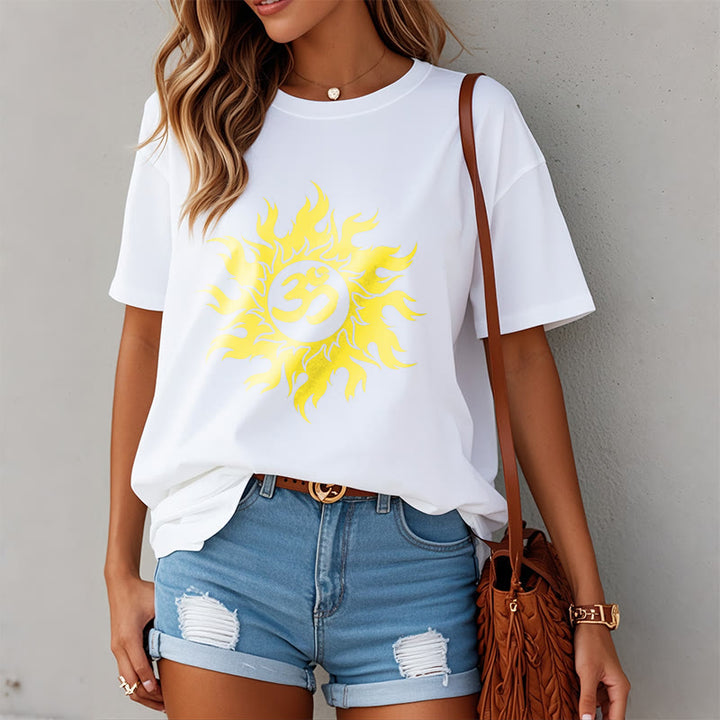 T-shirt con maglietta da sole dorata in sanscrito Buddha Stones OM Mantra - image 8