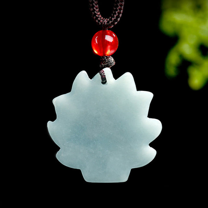 Collana con ciondolo a forma di volpe a nove code in giada verde naturale con Buddha Stones simbolo dell'abbondanza
