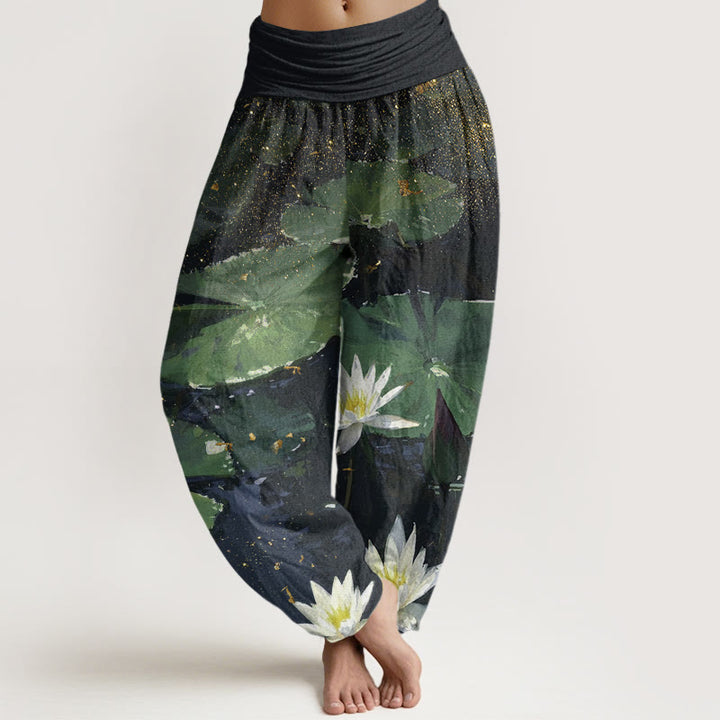 Pantaloni harem da donna con elastico in vita, modello Buddha Stones, foglie di loto casual sul lago - Verde - US22, UK/AU26, EU54 (6XL) - image 1