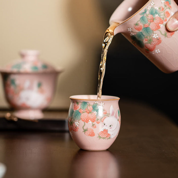 Tazza da tè Kung Fu con coniglio e fragola Buddha Stones, piccola, 90 ml, con scatola regalo