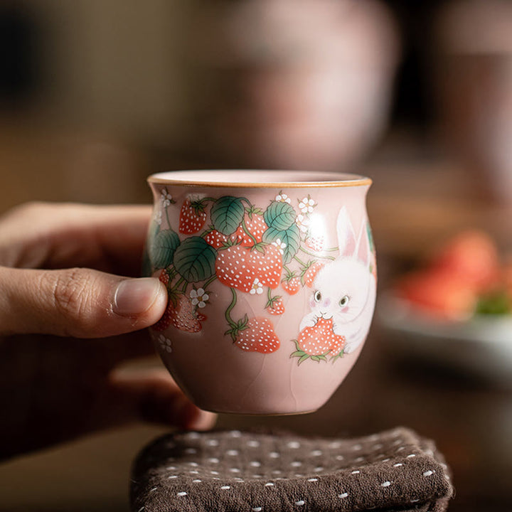 Tazza da tè Kung Fu con coniglio e fragola Buddha Stones, piccola, 90 ml, con scatola regalo