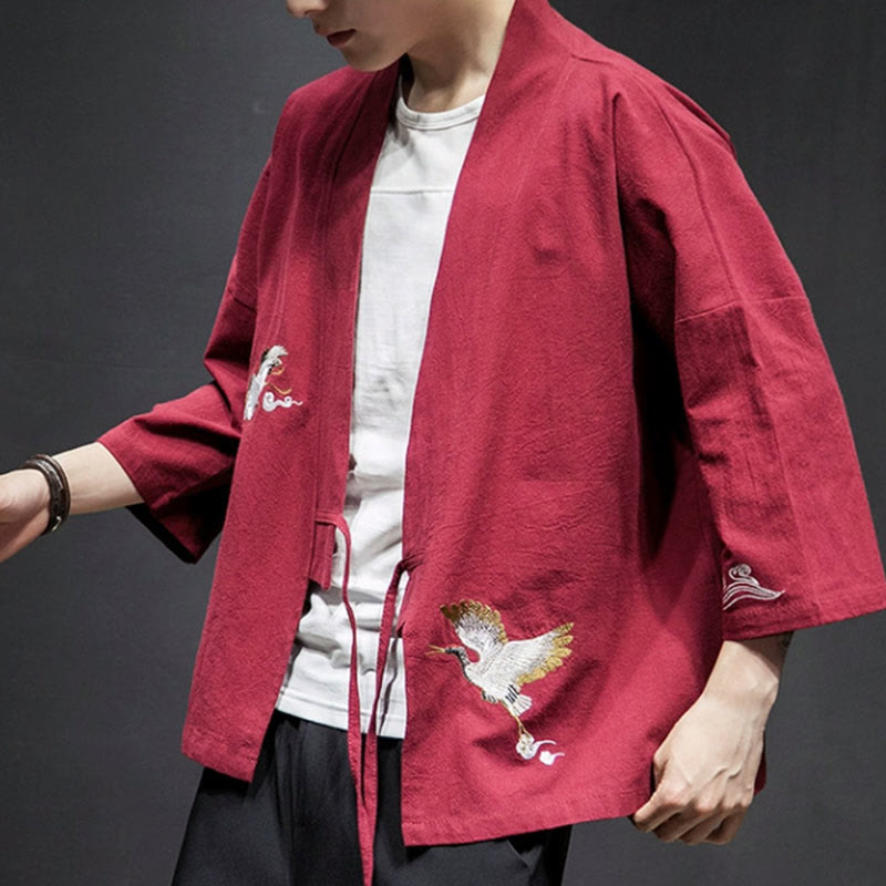 Kimono da uomo in cotone e lino con ricamo semplice di Buddha Stones, gru e nuvole. Giacca aperta sul davanti. - image 19