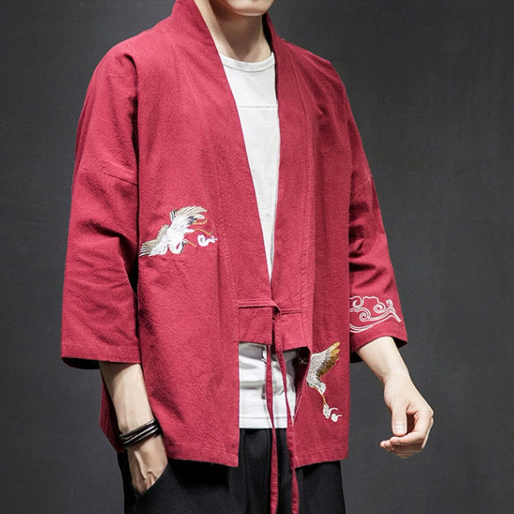 Kimono da uomo in cotone e lino con ricamo semplice di Buddha Stones, gru e nuvole. Giacca aperta sul davanti. - image 22