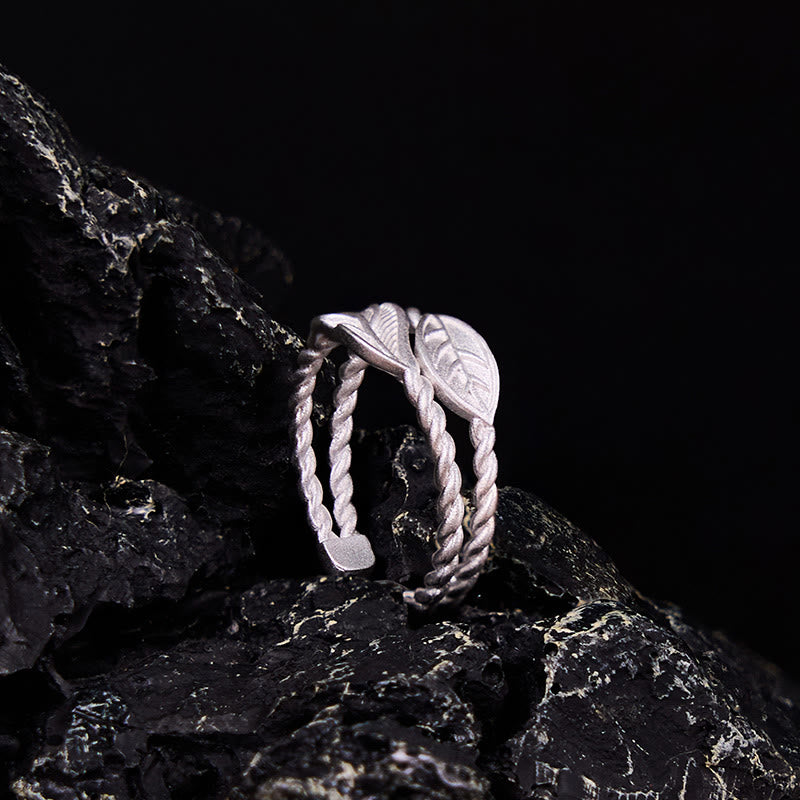 Anello regolabile con foglia di rame e pietra di Buddha