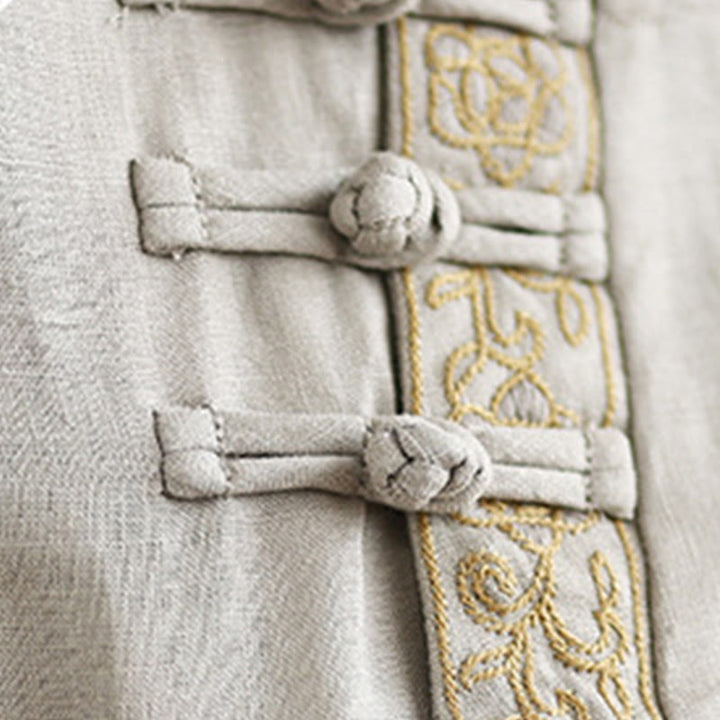 Camicia casual da donna in cotone e lino con maniche corte, modello a fiori ricamati, scollo a giro e bottoni a rana, motivo Buddha Stones - image 10