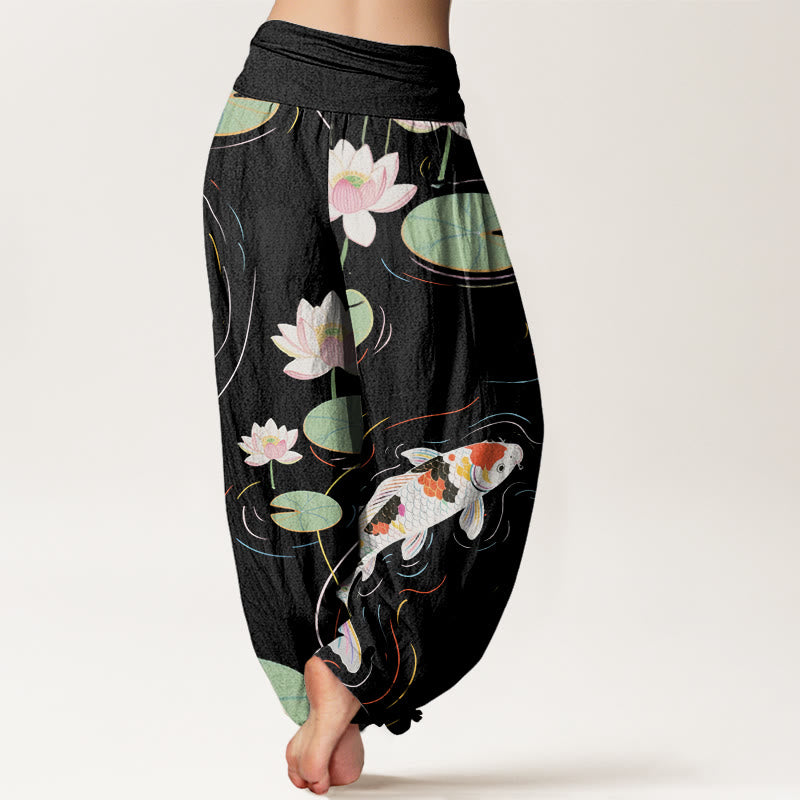 Pantaloni harem da donna con elastico in vita, motivo con Buddha Stones, fiori di loto, foglie di loto, pesci koi e increspature d'acqua - image 1