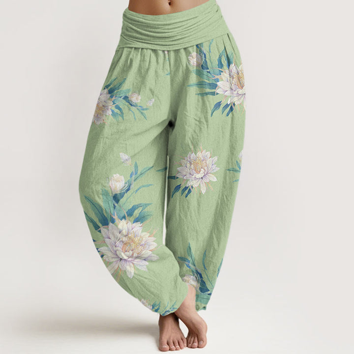 Pantaloni harem da donna con elastico in vita e motivo Epiphyllum con Buddha Stones - Verde pallido - US22, UK/AU26, EU54 (6XL) - image 1