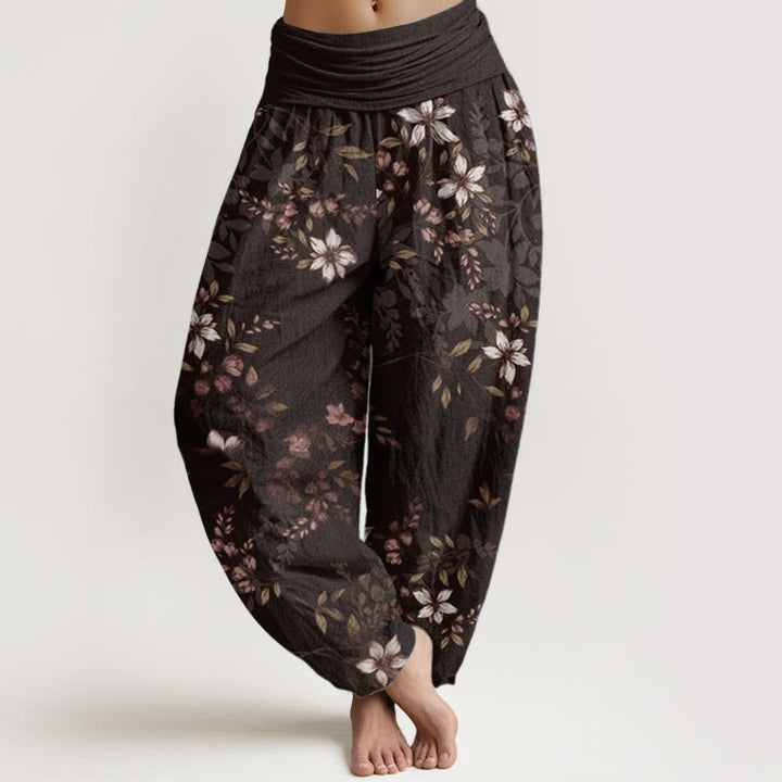 Pantaloni harem da donna con elastico in vita, in puro cotone, con piccoli fiori bianchi e foglie verdi, motivo Buddha Stones - Marrone sella - US22, UK/AU26, EU54 (6XL) - image 8