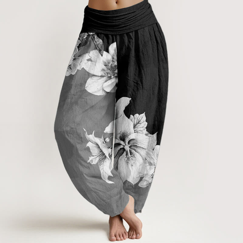 Pantaloni harem da donna con elastico in vita e motivo camelia in Buddha Stones