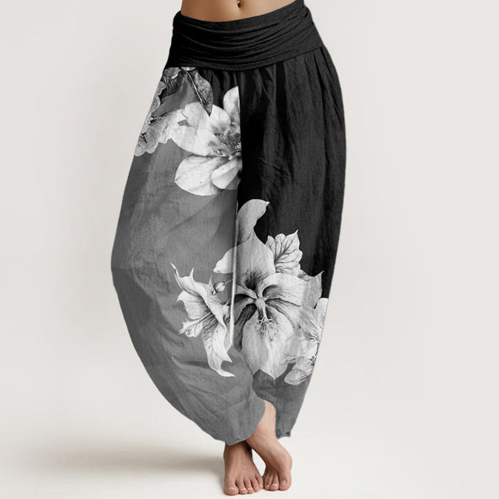 Pantaloni harem da donna con elastico in vita e motivo camelia in Buddha Stones