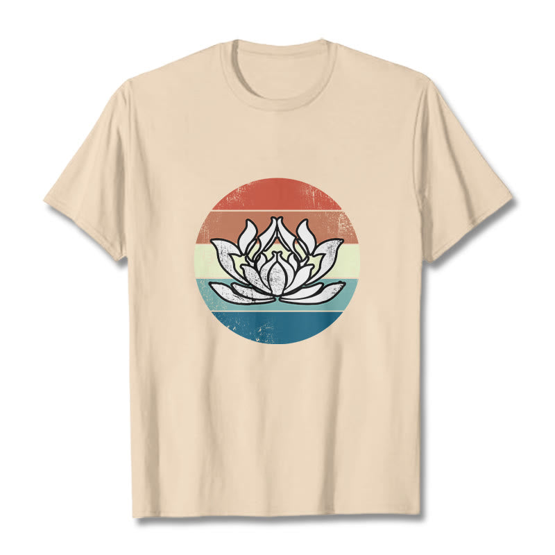 Maglietta in cotone con motivo a righe colorate Buddha Stones e loto in fiore - Biscotto - 2XL - image 9