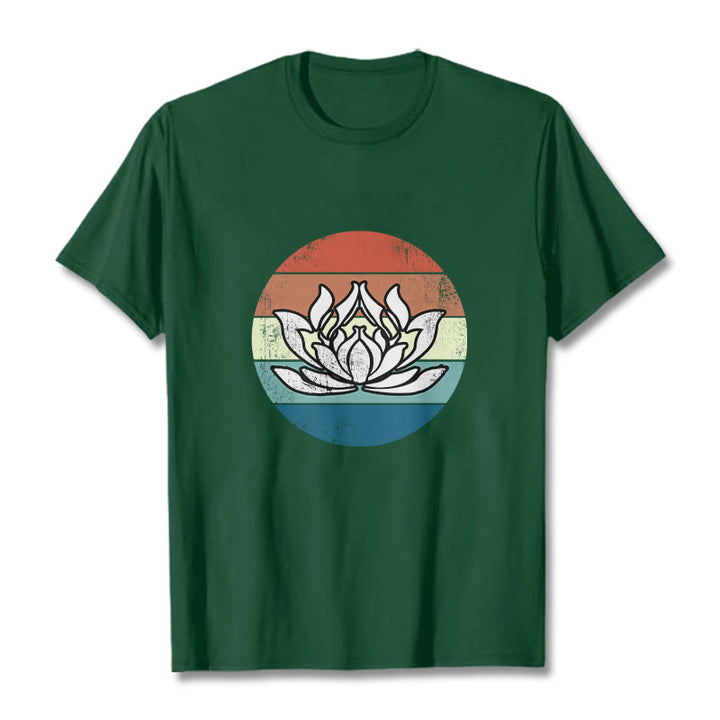 Maglietta in cotone con motivo a righe colorate Buddha Stones e loto in fiore - Verde foresta - 2XL - image 11