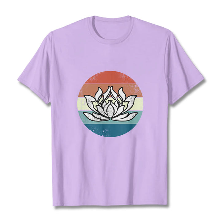 Maglietta in cotone con motivo a righe colorate Buddha Stones e loto in fiore - Prugna - 2XL - image 17