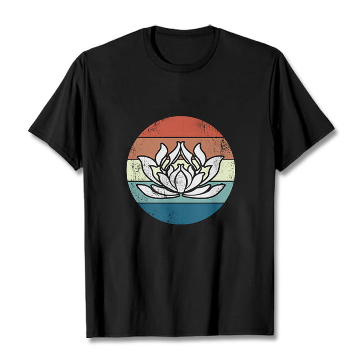 Maglietta in cotone con motivo a righe colorate Buddha Stones e loto in fiore - Nero - 2XL - image 1