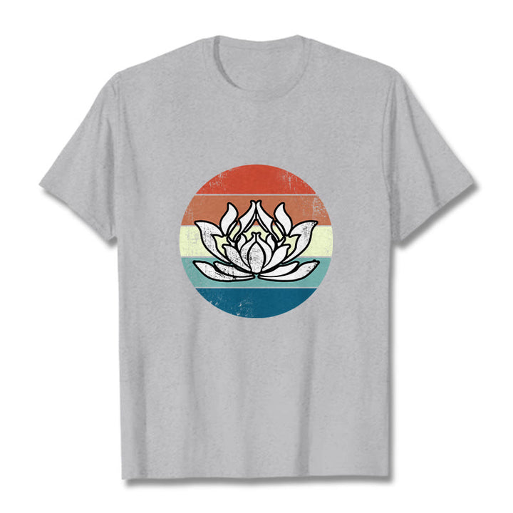 Maglietta in cotone con motivo a righe colorate Buddha Stones e loto in fiore - Grigio chiaro - 2XL - image 19