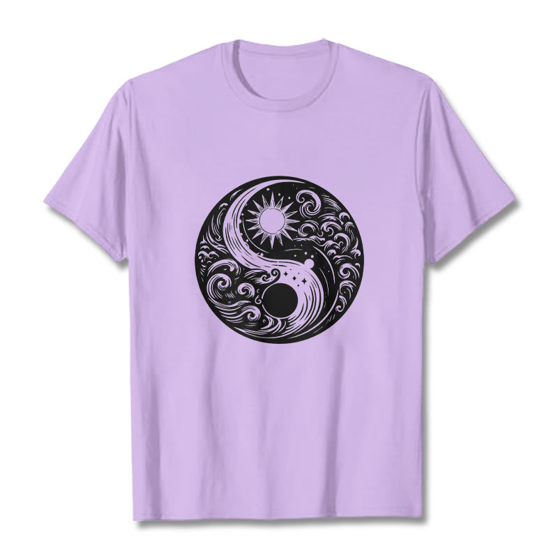 Maglietta in cotone con motivo Buddha Stones, sole, luna, onde e Yin Yang - Prugna - 2XL - image 17
