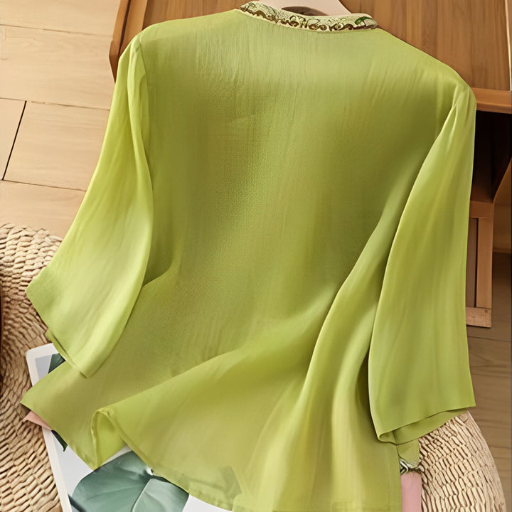 Camicia da donna in cotone e lino con maniche a tre quarti, in tinta unita, in stile etnico estivo Buddha Stones, motivo floreale e bottoni a rana - image 13